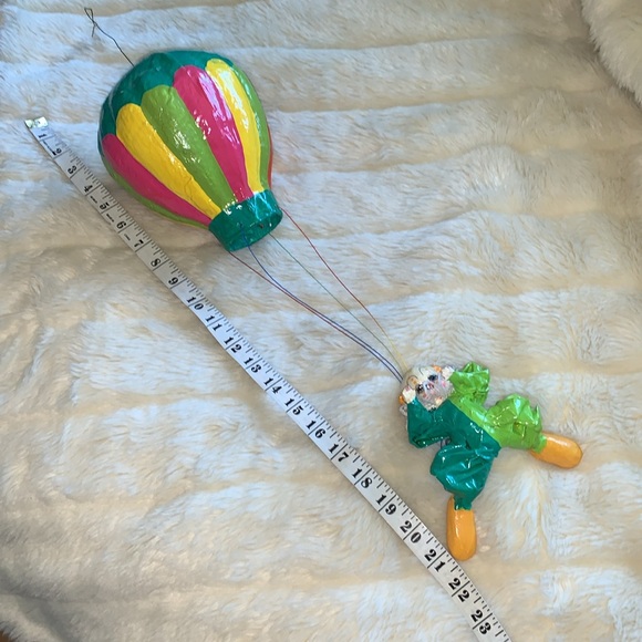 Vintage paper mache hanging air balloon and clown mobile - Picture 13 of 15